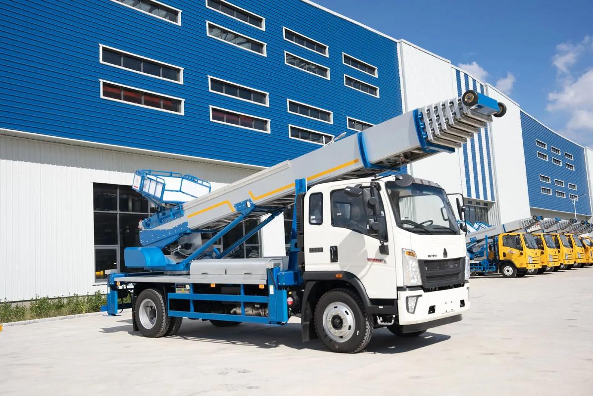 宁波奉化出租云梯车高空作业车 建筑垃圾搬运